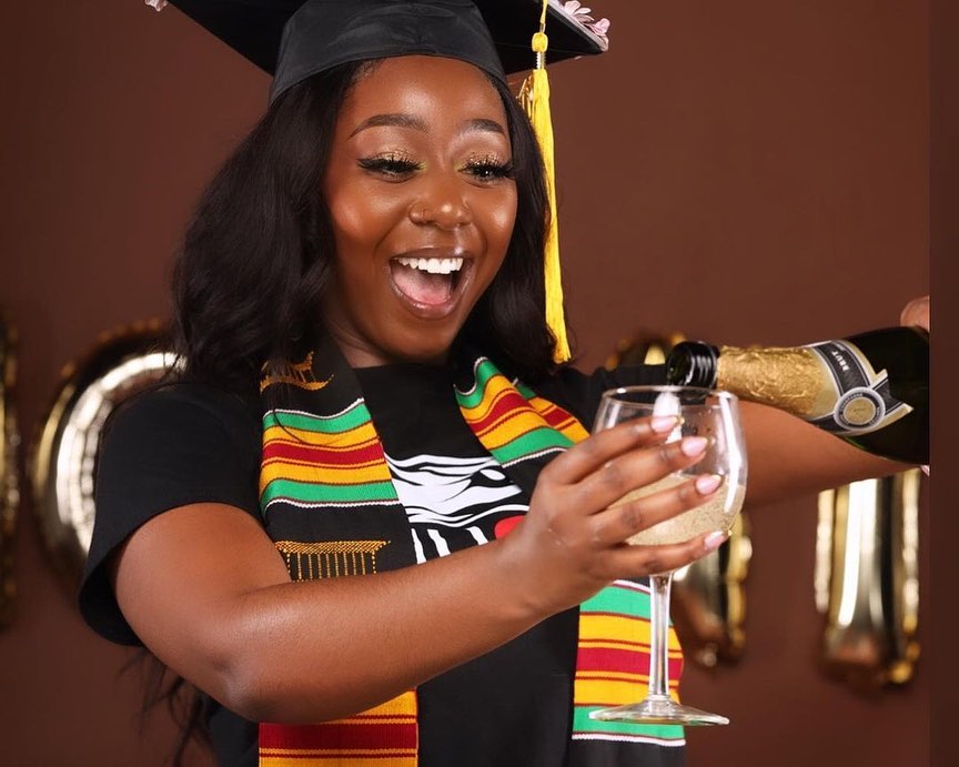 When should you wear a graduation stole? | Sankofa Edition™