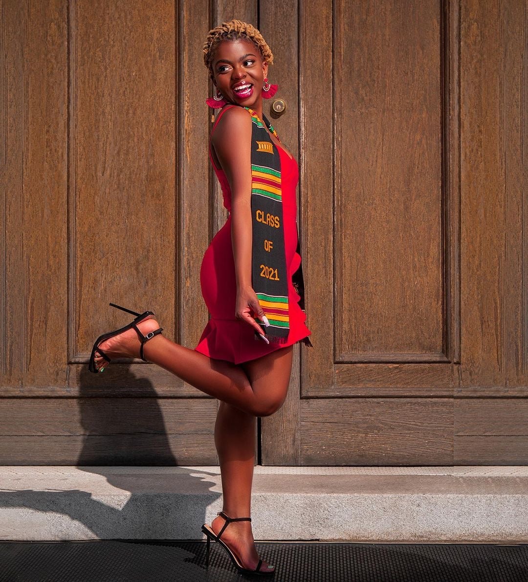 How do you wear graduation stole? | Sankofa Edition™